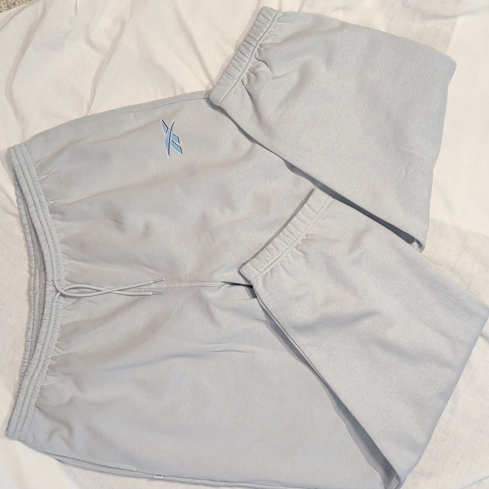 Reebok Sweatpants 2XL Grey Lounge Pants Relaxed Fit Pull On Workout Gym Sports